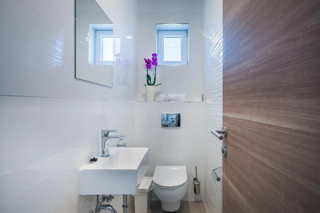 San Mar Lopar Apartment