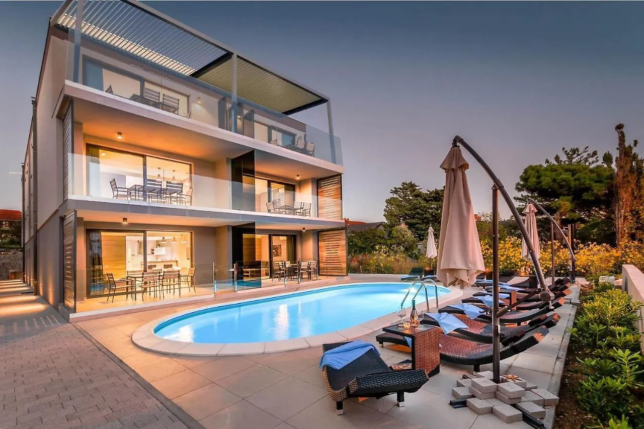 San Mar Lopar Apartment